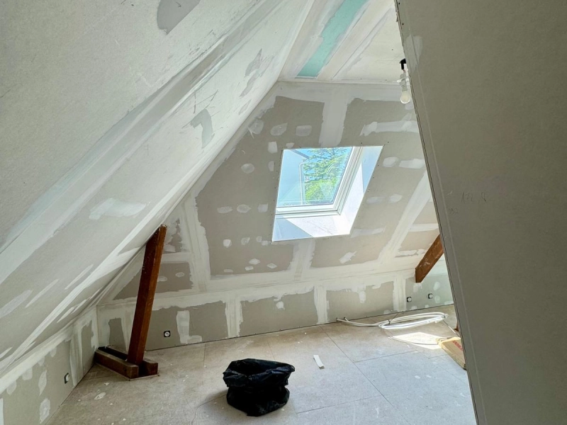 Placo combles d'une maison à Caen