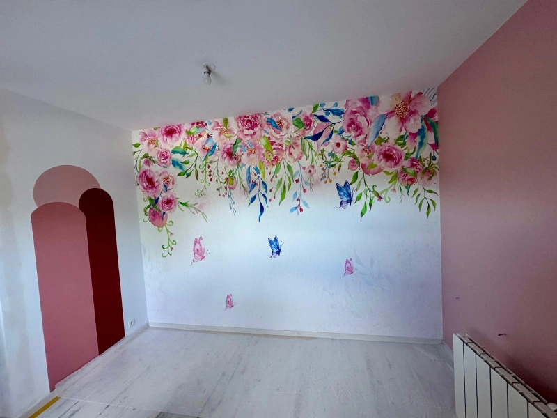 Peinture avec couleurs et motifs d'une chambre pour enfant à Caen